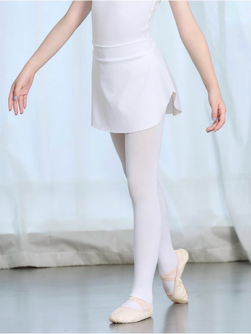 Girls' White Ballet Skirt